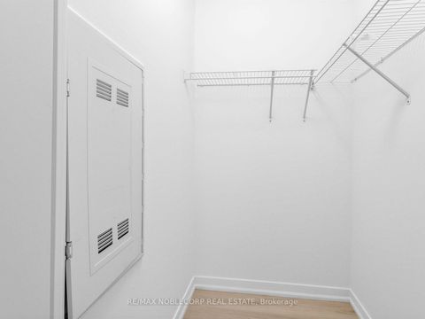 Photo 7 at 1705 - 840 QUEENS PLATE Drive, Clairville, Toronto