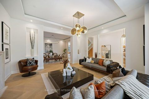 Photo 4 at 207 Ellerslie Avenue, Willowdale West, Toronto