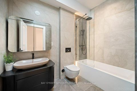 Photo 18 at 207 Ellerslie Avenue, Willowdale West, Toronto