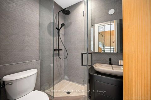 Photo 26 at 207 Ellerslie Avenue, Willowdale West, Toronto