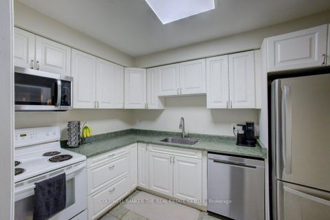 Photo 11 at 1140 Inniswood Street, Alcona, Innisfil