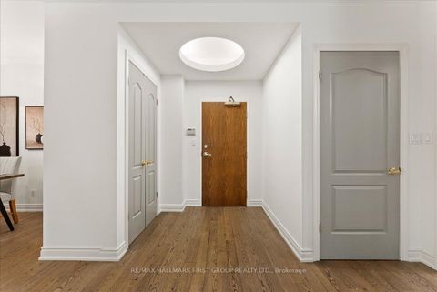 Photo 5 at 117 - 11 William Carson Crescent, Windfields, Toronto