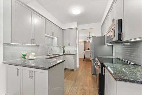 Photo 14 at 117 - 11 William Carson Crescent, Windfields, Toronto