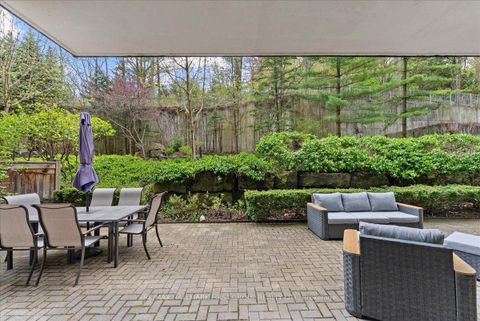 Photo 30 at 117 - 11 William Carson Crescent, Windfields, Toronto