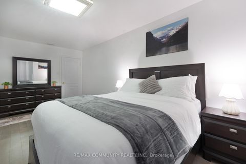 Photo 4 at 33 Windsor Avenue, Central, Ajax
