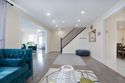 Photo 24 at 33 Windsor Avenue, Central, Ajax