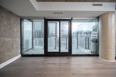 Photo 11 at 1507 - 224 King Street W, Waterfront Communities C1, Toronto