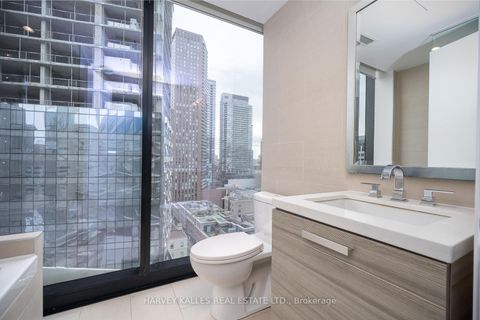 Photo 12 at 1507 - 224 King Street W, Waterfront Communities C1, Toronto