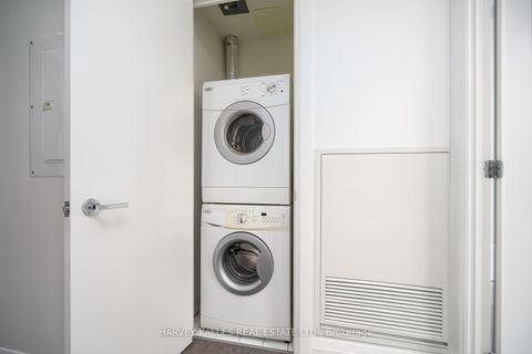Photo 14 at 1507 - 224 King Street W, Waterfront Communities C1, Toronto