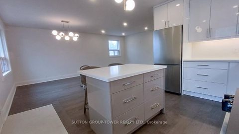 Photo 6 at 59 Dalbeattie Avenue, Pelmo Park W4, Toronto