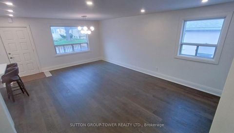 Photo 11 at 59 Dalbeattie Avenue, Pelmo Park W4, Toronto