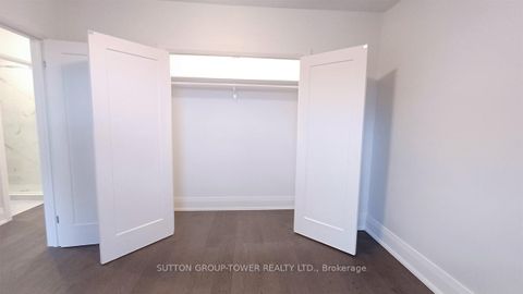 Photo 17 at 59 Dalbeattie Avenue, Pelmo Park W4, Toronto
