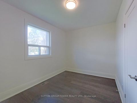 Photo 20 at 59 Dalbeattie Avenue, Pelmo Park W4, Toronto
