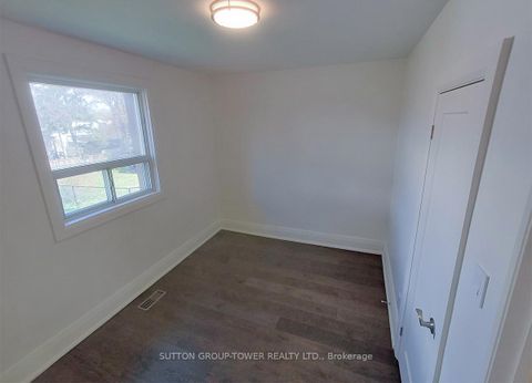 Photo 21 at 59 Dalbeattie Avenue, Pelmo Park W4, Toronto