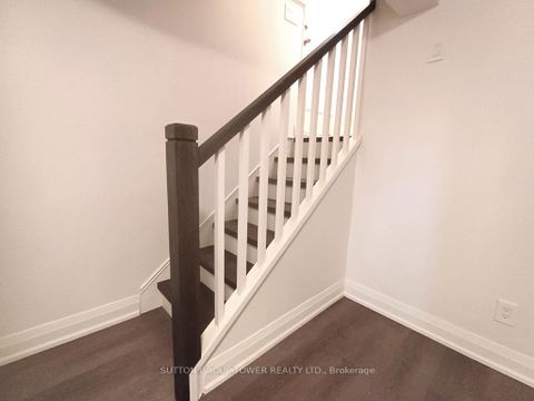 Photo 25 at 59 Dalbeattie Avenue, Pelmo Park W4, Toronto