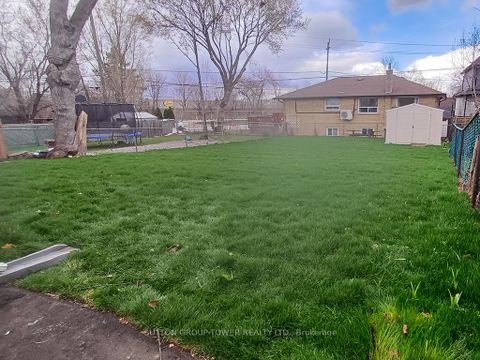 Photo 45 at 59 Dalbeattie Avenue, Pelmo Park W4, Toronto