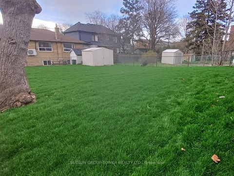 Photo 46 at 59 Dalbeattie Avenue, Pelmo Park W4, Toronto