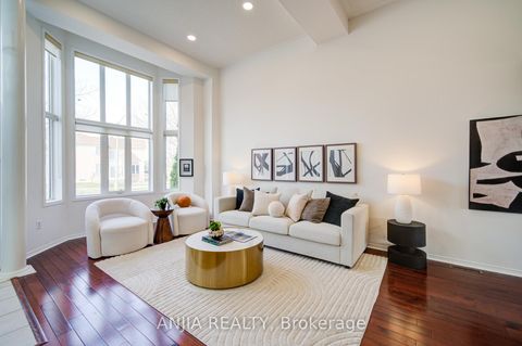 Photo 3 at 195 Shirley Drive, Rouge Woods, Richmond Hill