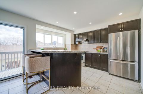 Photo 10 at 195 Shirley Drive, Rouge Woods, Richmond Hill