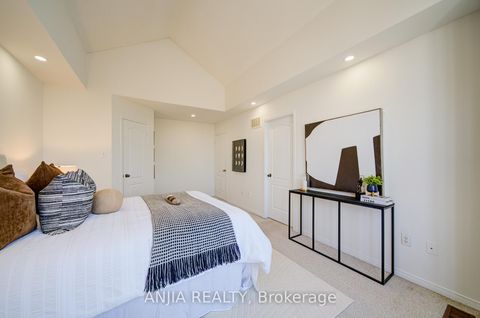 Photo 18 at 195 Shirley Drive, Rouge Woods, Richmond Hill