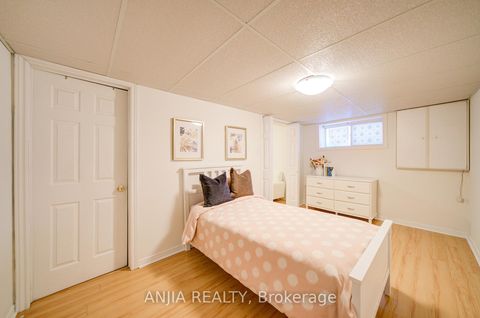 Photo 31 at 195 Shirley Drive, Rouge Woods, Richmond Hill