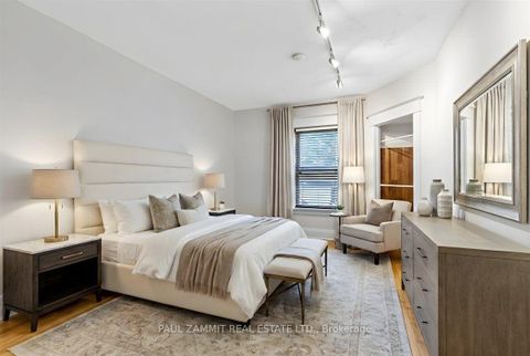 Photo 11 at 4 Binswood Avenue, East York, Toronto