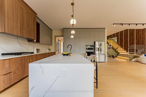Photo 10 at 34 Wigan Crescent, Clanton Park, Toronto