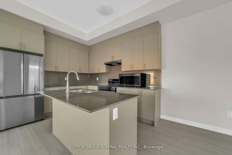 Photo 6 at 60 Lunay Drive, Rural Richmond Hill, Richmond Hill
