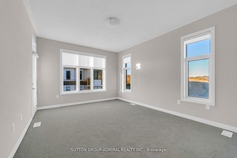 Photo 19 at 60 Lunay Drive, Rural Richmond Hill, Richmond Hill