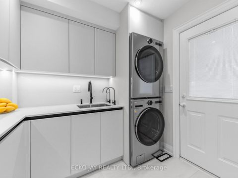 Photo 13 at 27 Silkwood Crescent, Henry Farm, Toronto