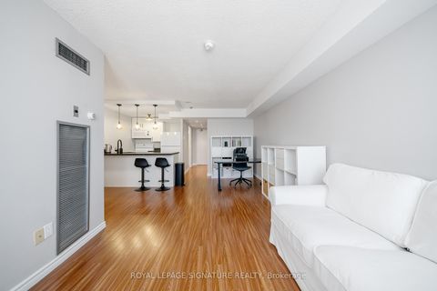 Photo 9 at 704 - 117 Gerrard Street E, Yonge Corridor, Toronto