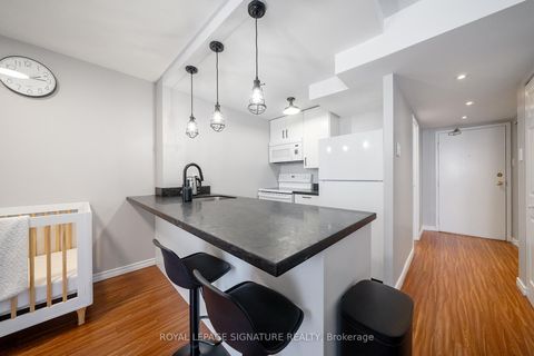 Photo 14 at 704 - 117 Gerrard Street E, Yonge Corridor, Toronto