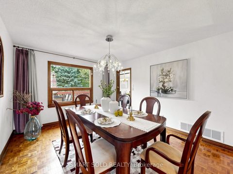 Photo 5 at 14 Marchwood Crescent, Harding, Richmond Hill