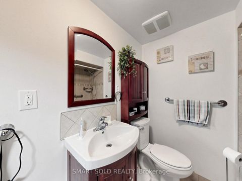 Photo 28 at 14 Marchwood Crescent, Harding, Richmond Hill