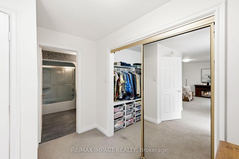 Photo 22 at 293 Blue Heron Drive, Eastdale, Oshawa
