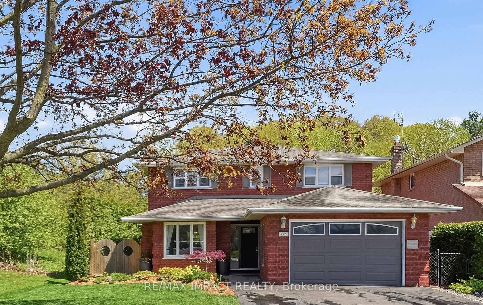 293 Blue Heron Drive, Eastdale, Oshawa 