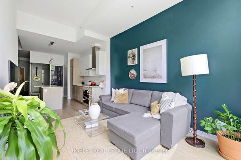 Photo 2 at 151 - 38 Howard Park Avenue, Roncesvalles, Toronto