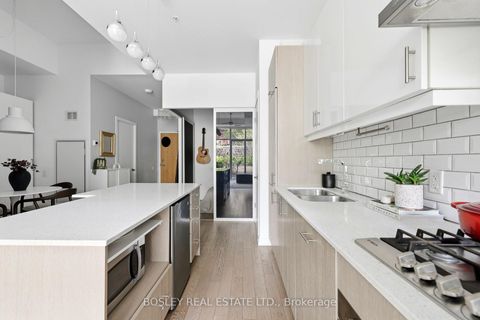 Photo 18 at 151 - 38 Howard Park Avenue, Roncesvalles, Toronto