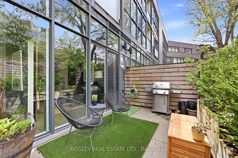 Photo 30 at 151 - 38 Howard Park Avenue, Roncesvalles, Toronto