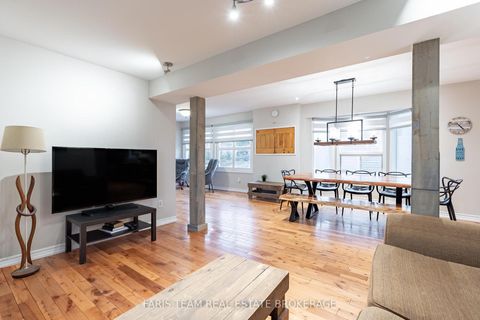 Photo 10 at 687 Innisfil Beach Road, Alcona, Innisfil