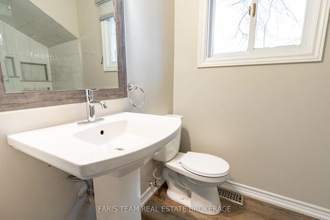 Photo 18 at 687 Innisfil Beach Road, Alcona, Innisfil