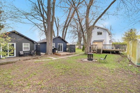 Photo 21 at 687 Innisfil Beach Road, Alcona, Innisfil