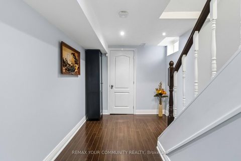 Photo 30 at 100 Andes Crescent, Vellore Village, Vaughan