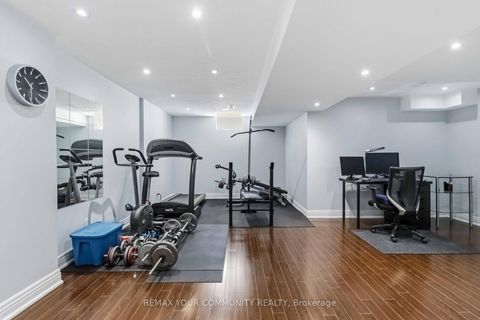 Photo 31 at 100 Andes Crescent, Vellore Village, Vaughan