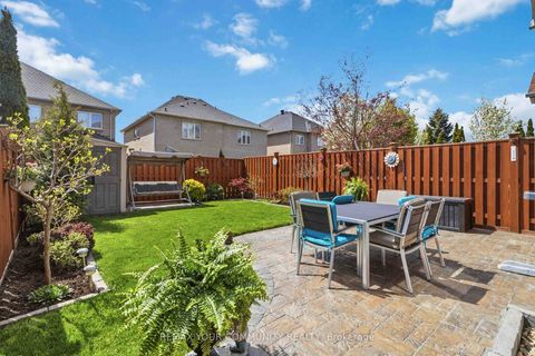 Photo 36 at 100 Andes Crescent, Vellore Village, Vaughan