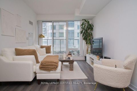 Photo 8 at 1905 - 125 Blue Jays Way, Bay Street Corridor, Toronto