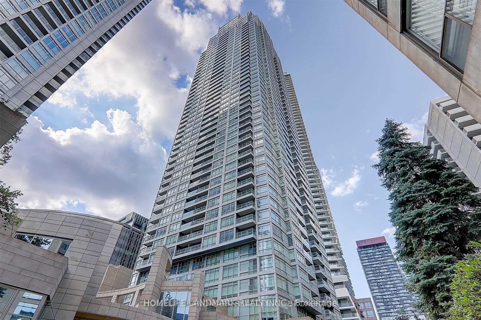 4211 - 2191 Yonge Street, Mount Pleasant West, Toronto 