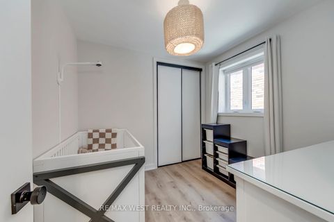 Photo 20 at 145 Bexhill Avenue, Birchmount, Toronto