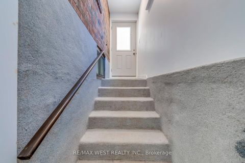 Photo 28 at 145 Bexhill Avenue, Birchmount, Toronto