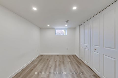 Photo 35 at 145 Bexhill Avenue, Birchmount, Toronto